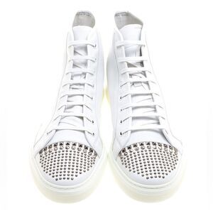 Gucci sneakers high top white leather trainers with studs. 38.5/8.5